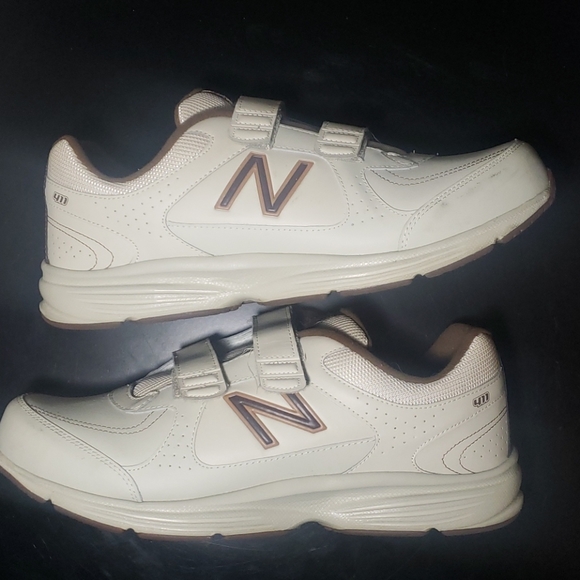 new balance 411 womens velcro